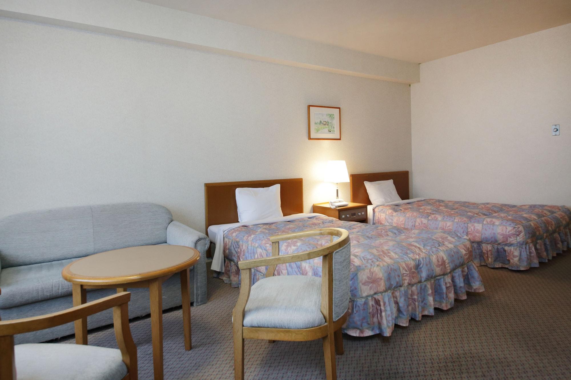 Royal Hotel Yatsugatake -From Apr2024 Grand Mercure Yatsugatake Resort & Spa Hokuto  Dış mekan fotoğraf