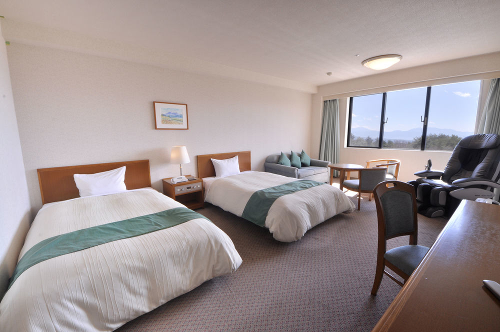 Royal Hotel Yatsugatake -From Apr2024 Grand Mercure Yatsugatake Resort & Spa Hokuto  Dış mekan fotoğraf