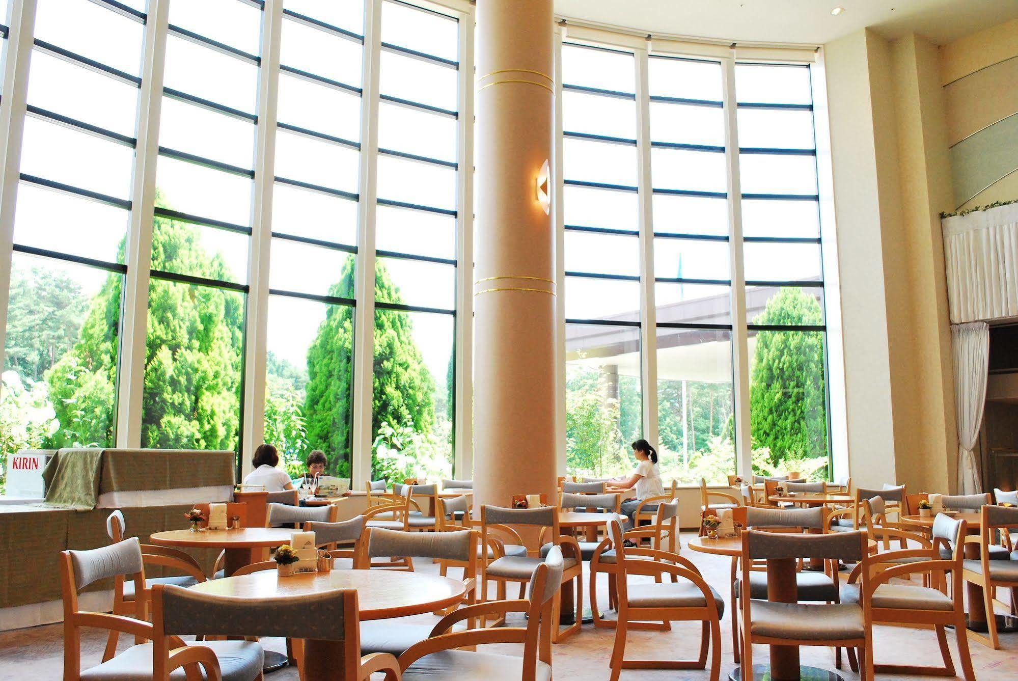 Royal Hotel Yatsugatake -From Apr2024 Grand Mercure Yatsugatake Resort & Spa Hokuto  Dış mekan fotoğraf